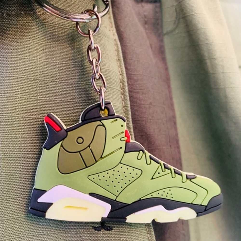 JORDAN TRAVIS SCOTT RETRO 6 KEY CHAIN